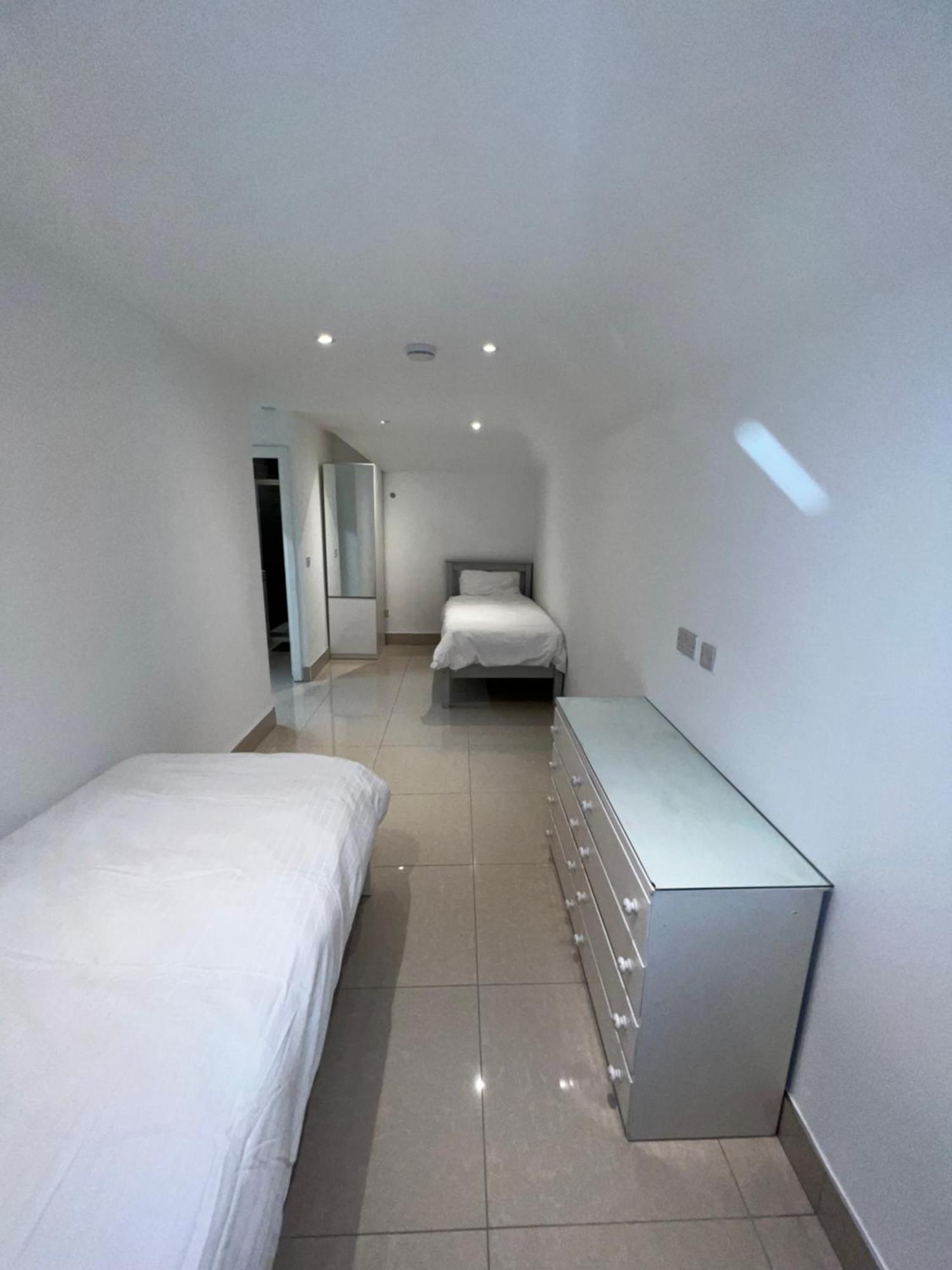 Lovely - Just 15 Mins To Centre Guest house Dublin