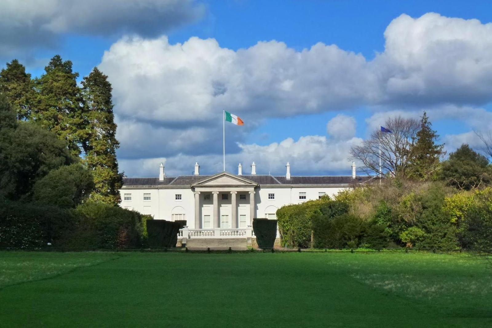 Apartment Escape - 2 Bedroom Dublin