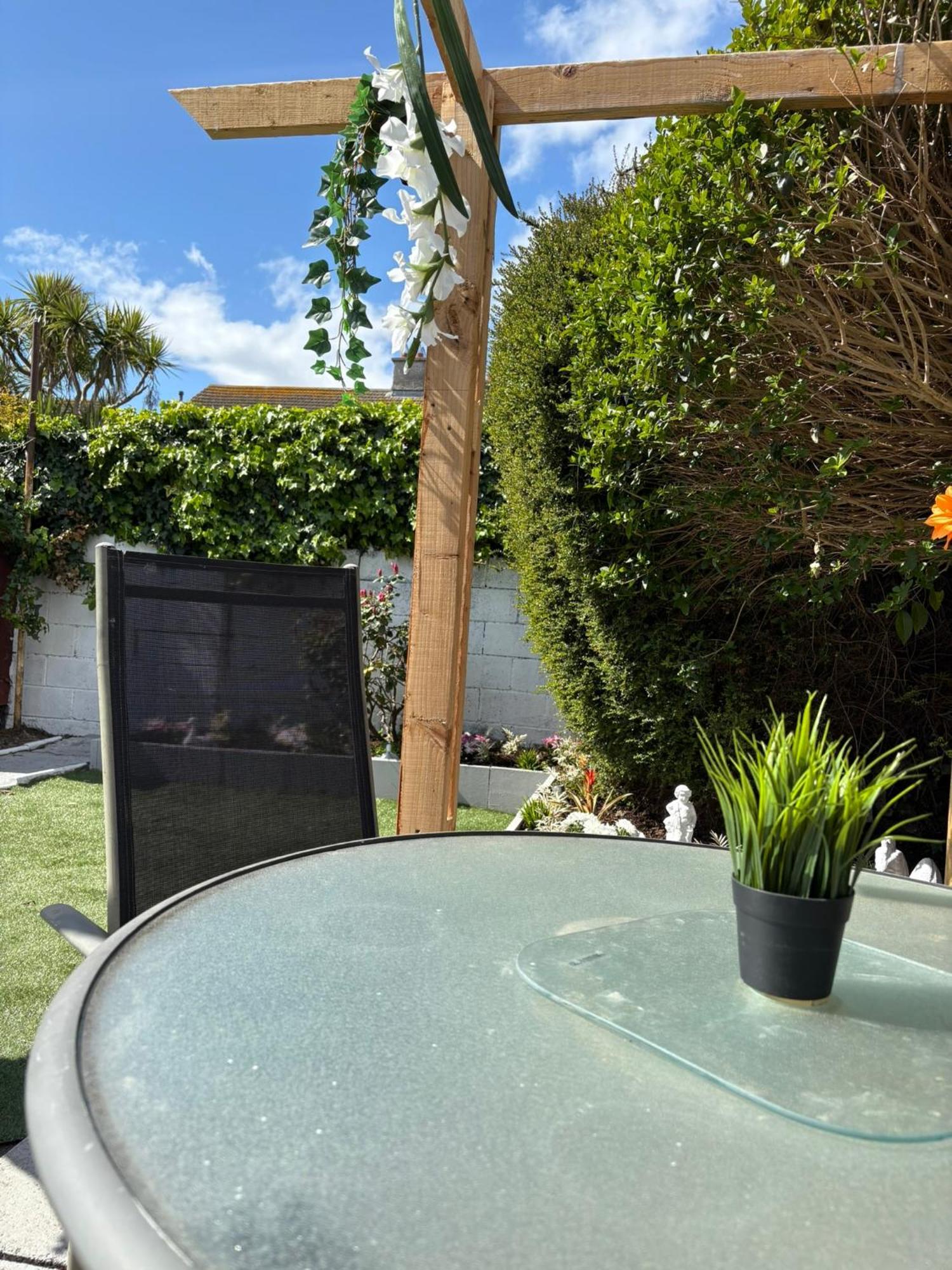 Guest house Superb Triple Near Airport - 4 *