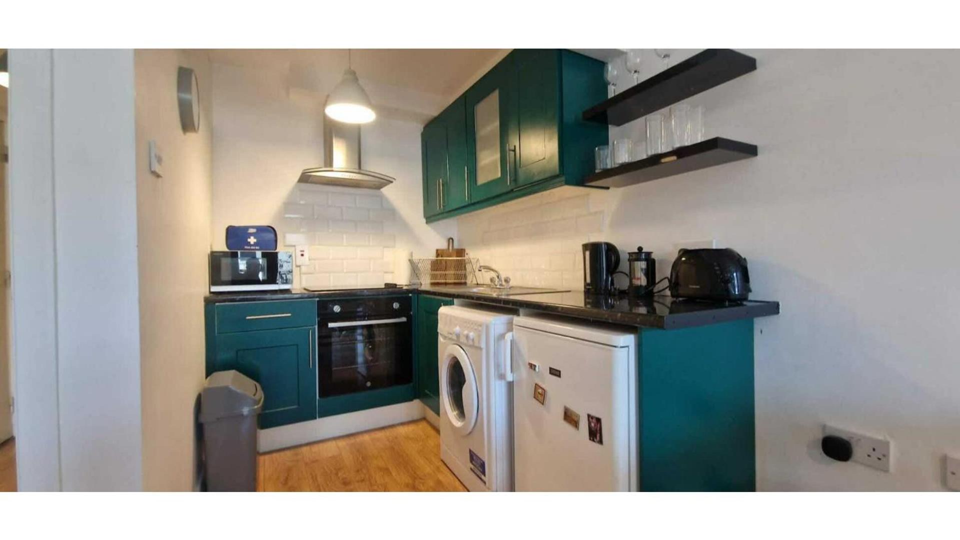 Large 2bd At Trendy Portobello Centre Apartment Dublin