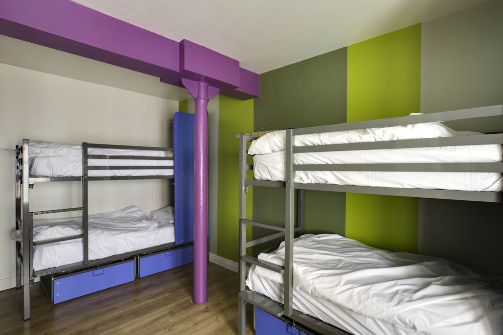 Sky Backpackers Hostel *