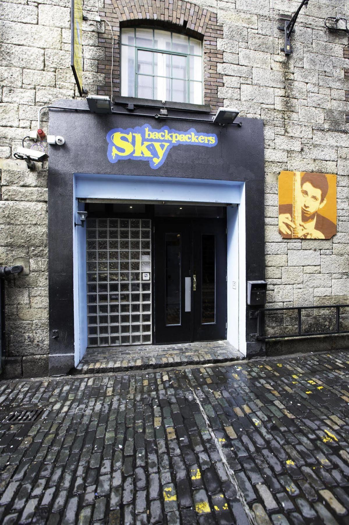 Sky Backpackers *