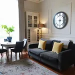 Luxurious Newly Renovated Apartment