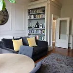 Luxurious Newly Renovated Apartment