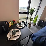 Private Ensuite Room