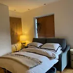 Cowper Ground Floor Apartment