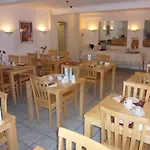 Leeson Inn Downtown