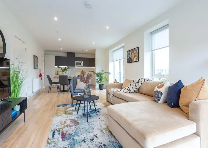 Luxury Spacious Central Apartment By Blu Atlantic