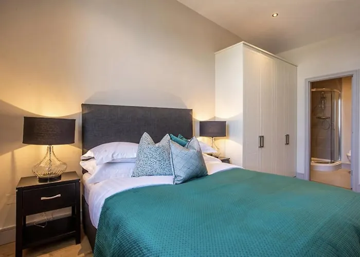 Wishie Homes- Family Apt Near Luas