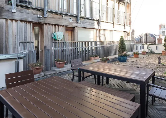 Skyline Temple Bar Apartment