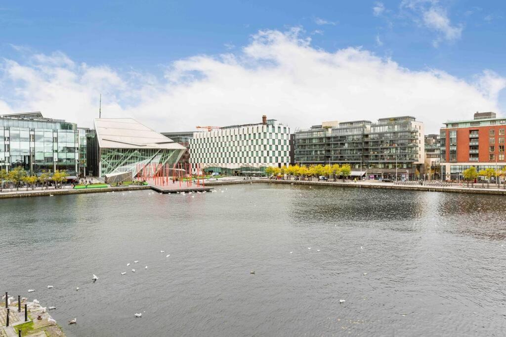 Apartment Waterfront Luxury *