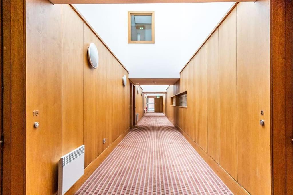Apartment Grand Canal 2 Bedroom Flat