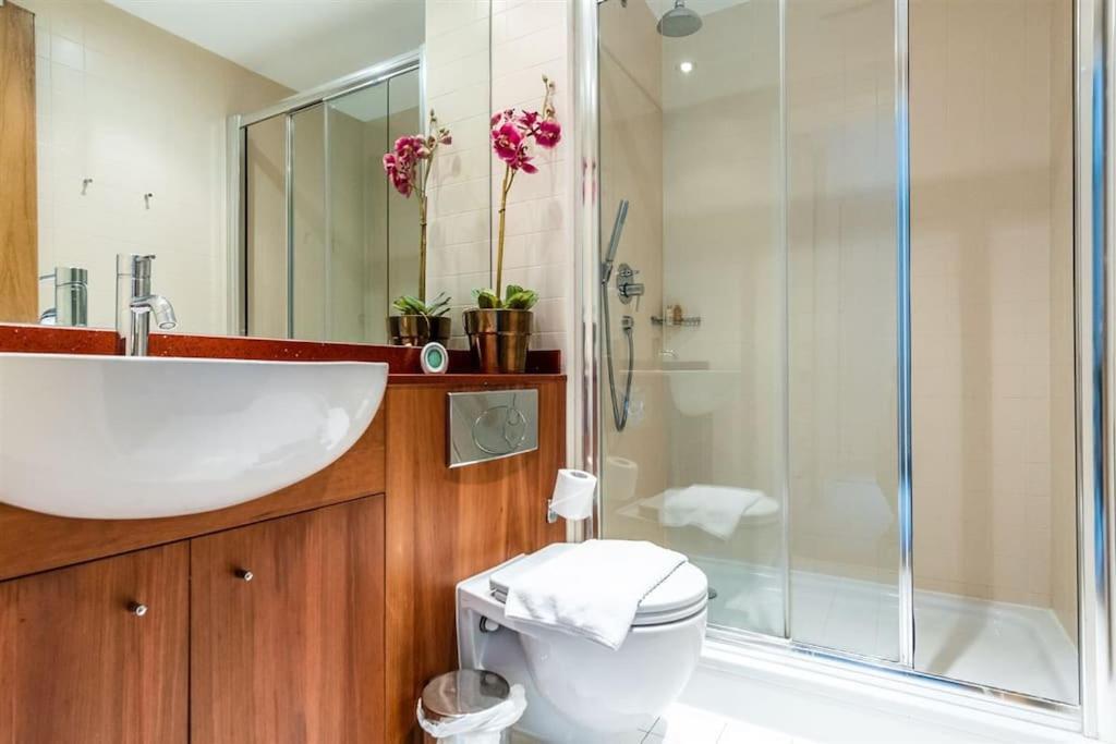 Apartment Grand Canal 2 Bedroom Flat
