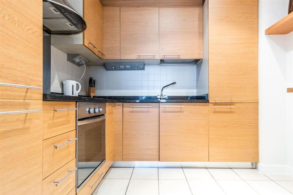 Grand Canal 2 Bedroom Flat Dublin