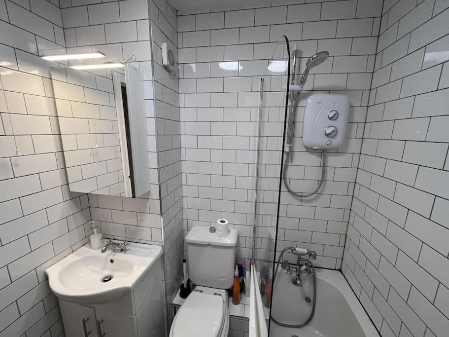 Riverside South 2 Bedroom