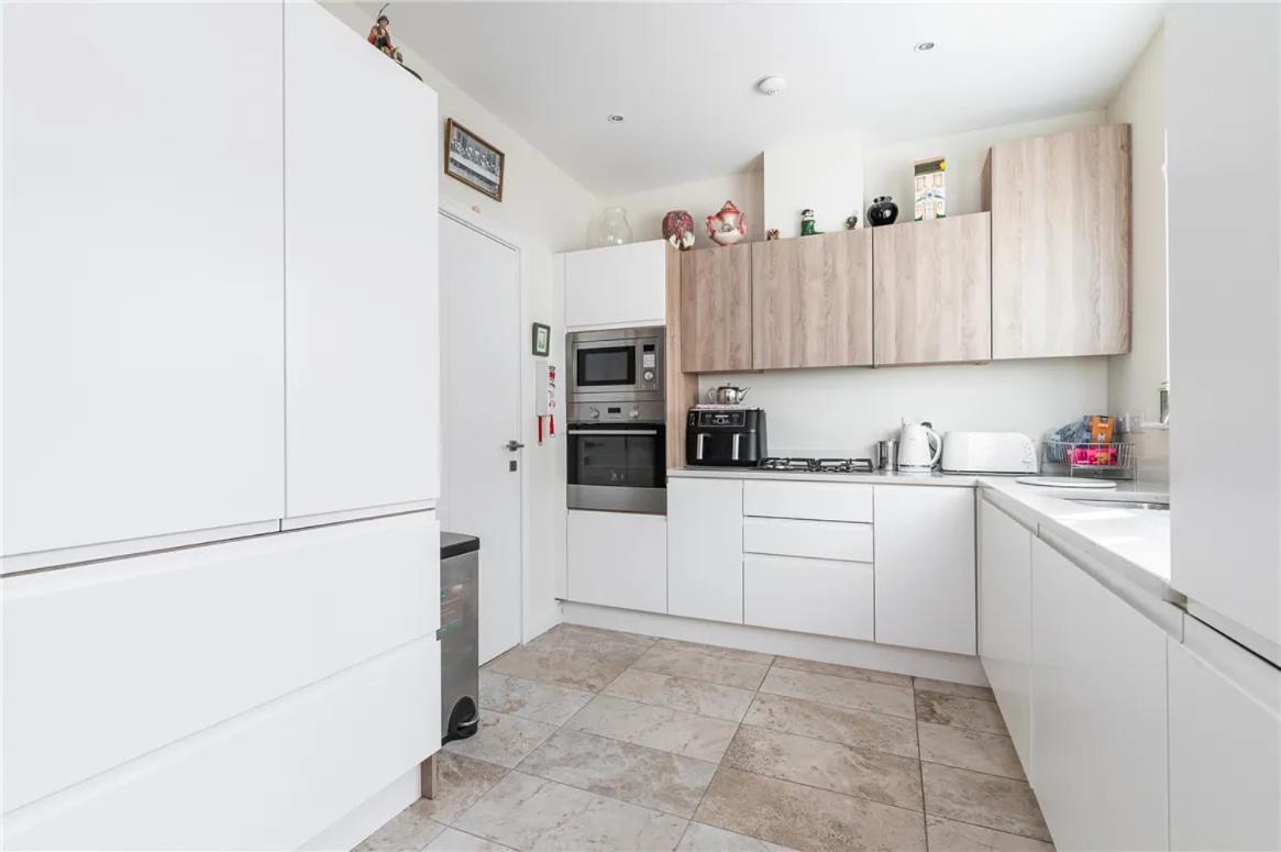 Homestay Pvt With Direct Train To Center 25 Mins Dublin