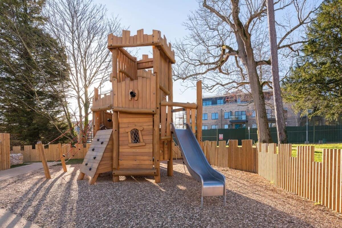 Woodward Square One By At Apartment Dublin