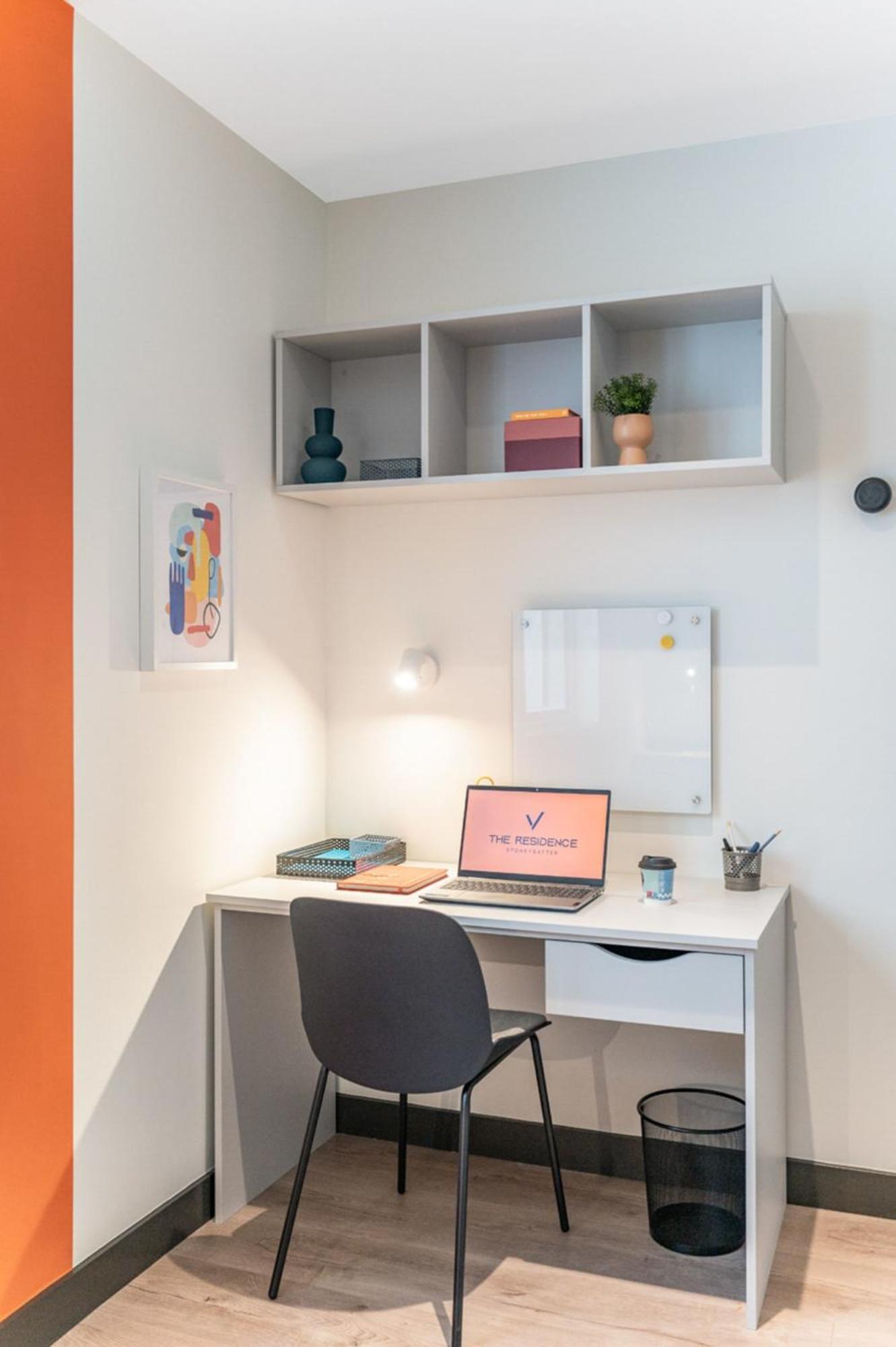 Apartment For Students Only The