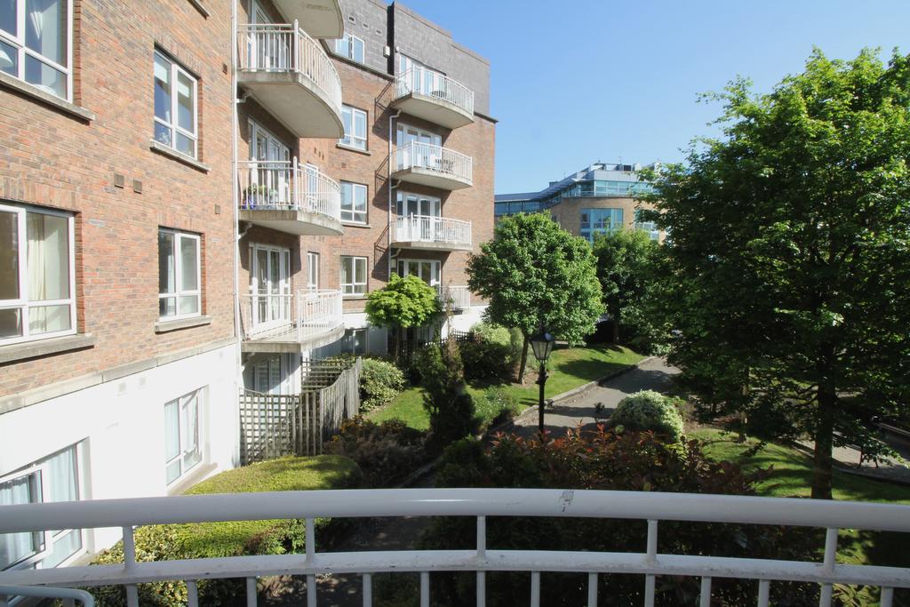Apartment Harcourt Central Self Catering *