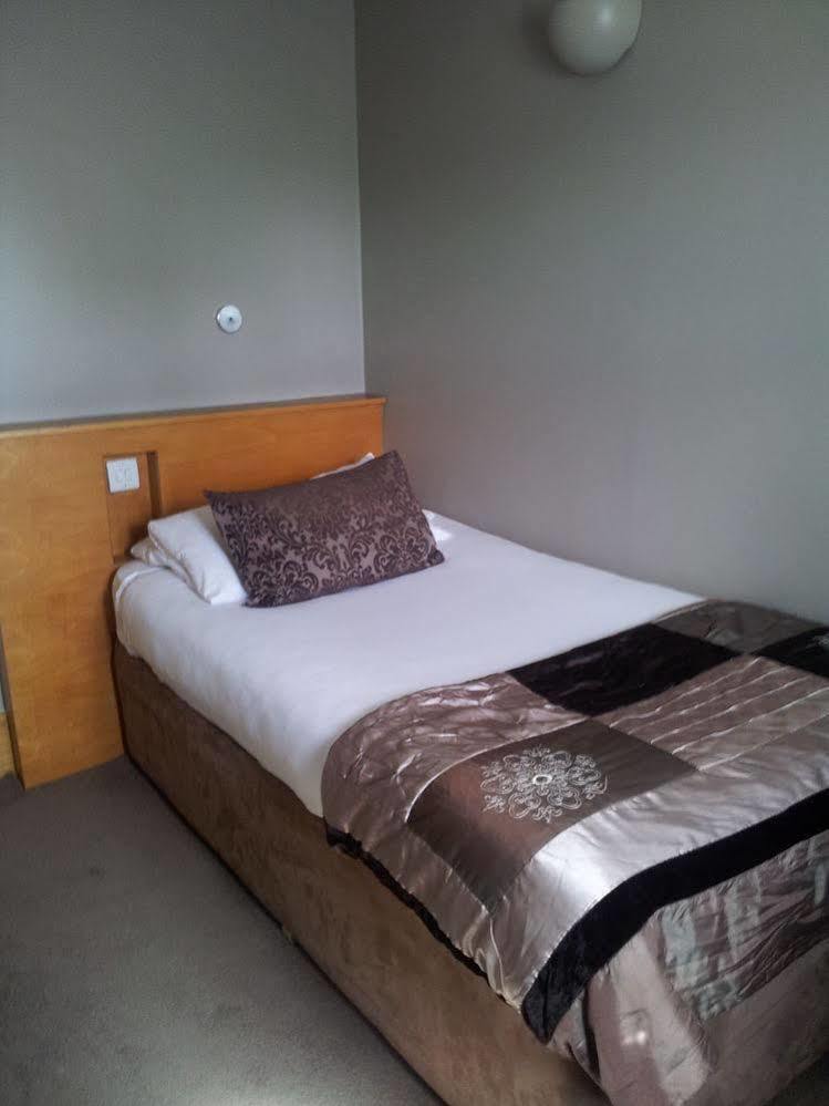 Leeson Downtown 2*